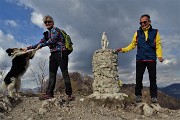 50 Alla Madonnina di vetta del Costone (1195 m), posta da CAI Alzano Lombardo nel 2015 -autoscatto